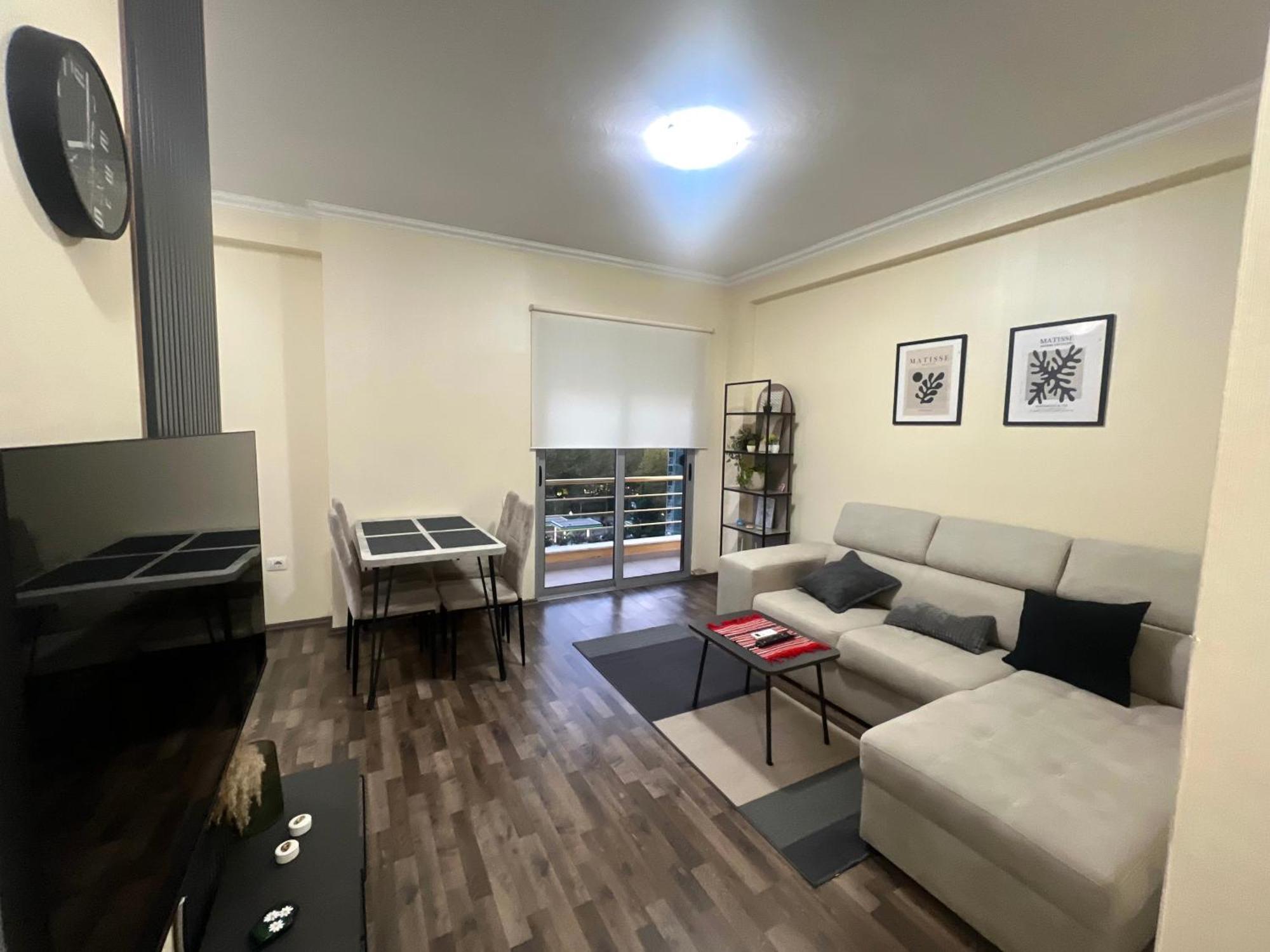 Urban 315 Apartment Тирана Екстер'єр фото